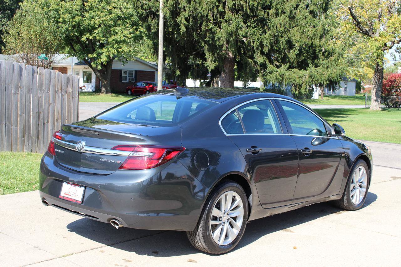 Used 2016 Buick Regal Premium FWD image 10