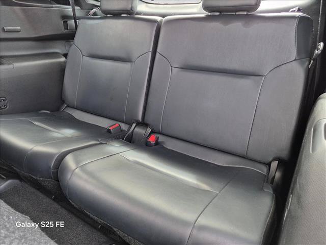 Used 2024 Mitsubishi Outlander SE FWD image 19