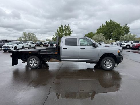 Used 2024 RAM 3500 Tradesman AWD/4WD image 7