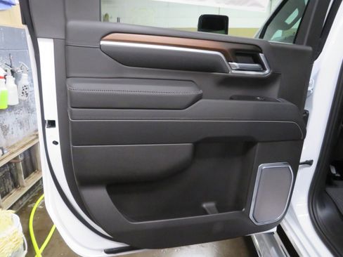 New 2026 GMC Sierra 2500 Denali w/ Denali Reserve Package image 11