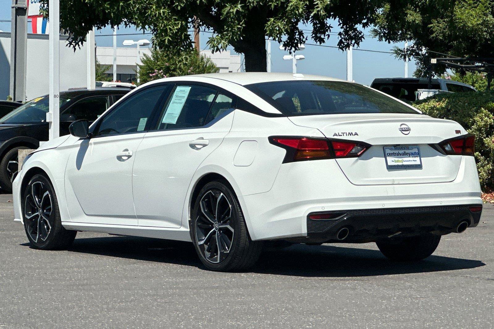 Certified 2024 Nissan Altima 2.5 SR FWD image 5