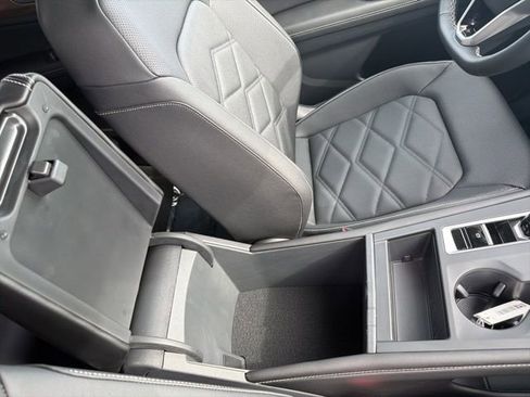 New 2026 Volkswagen Atlas SE AWD/4WD image 36