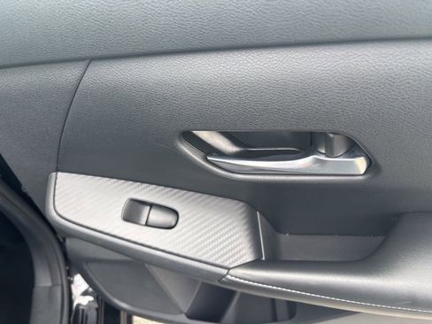 Used 2020 Nissan Sentra SV FWD image 23