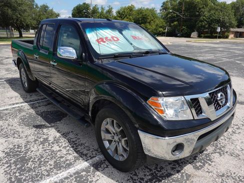 Used 2014 Nissan Frontier 2WD Crew Cab Long Bed image 1
