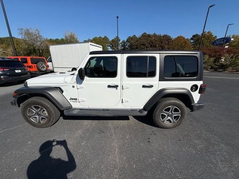 Used 2021 Jeep Wrangler Unlimited Sport image 5