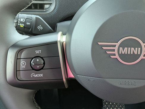 New 2026 MINI Cooper 2-Door Hardtop FWD image 16
