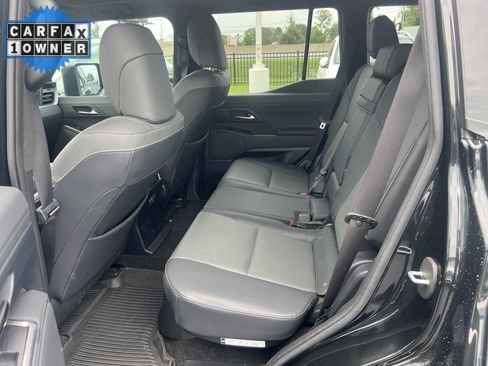 Used 2024 Lexus GX 550 w/ Accessory Package (Z1) AWD/4WD image 32