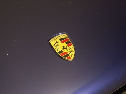 Used 2023 Porsche Macan image 29