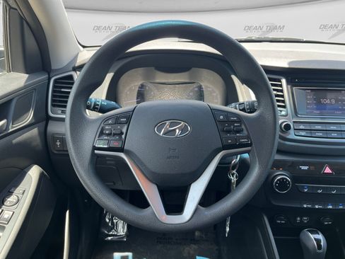Used 2018 Hyundai Tucson SE w/ Cargo Package AWD/4WD image 14