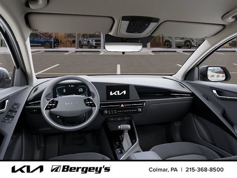 New 2026 Kia Niro LX FWD image 17