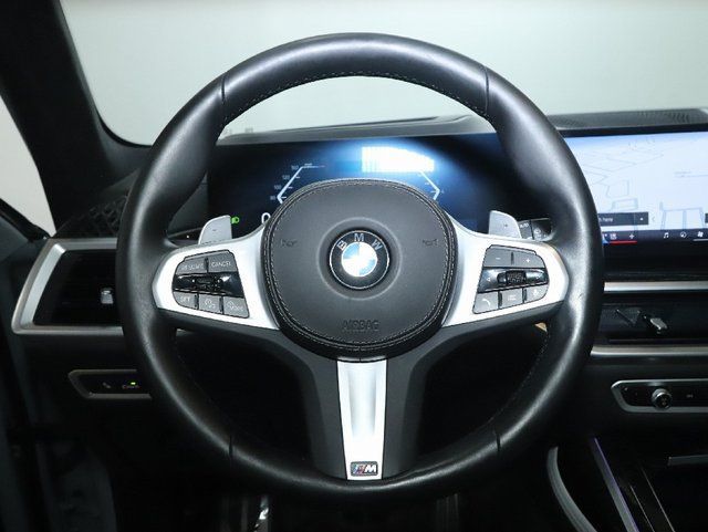 Used 2024 BMW X7 xDrive40i w/ Executive Package AWD/4WD image 27