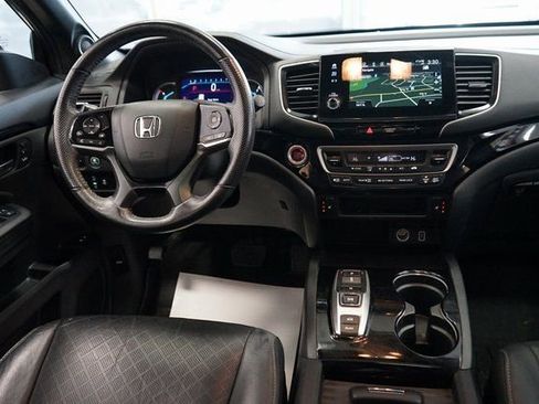 Used 2020 Honda Passport Touring image 12