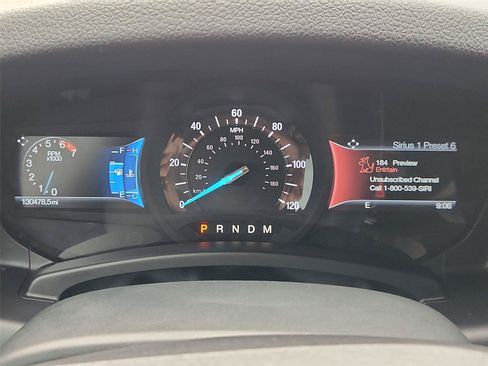 Used 2015 Ford Expedition EL XLT w/ Equipment Group 202A RWD image 12