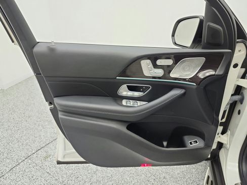 Used 2022 Mercedes-Benz GLE 350 w/ AMG Line Exterior image 15
