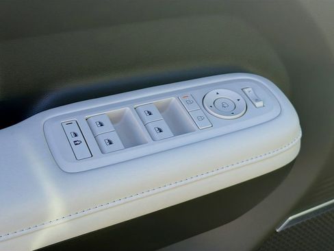 Used 2025 Hyundai Santa Fe Calligraphy image 26