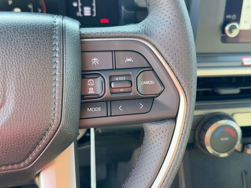 New 2025 Toyota 4Runner SR5 image 30