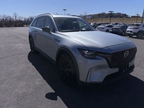 Used 2025 MAZDA CX-90 3.3 Turbo w/ Premium Sport Pkg image 4