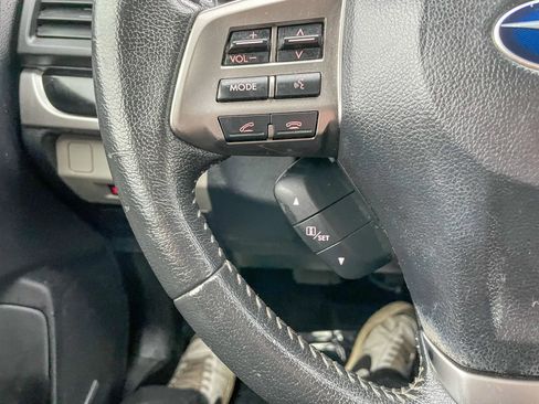 Used 2015 Subaru Forester 2.5i Touring AWD/4WD image 14