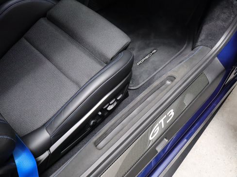 Certified 2023 Porsche 911 GT3 RWD image 32