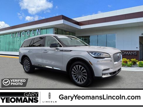 Certified 2020 Lincoln Aviator Reserve w/ Elements Package Plus AWD/4WD image 1
