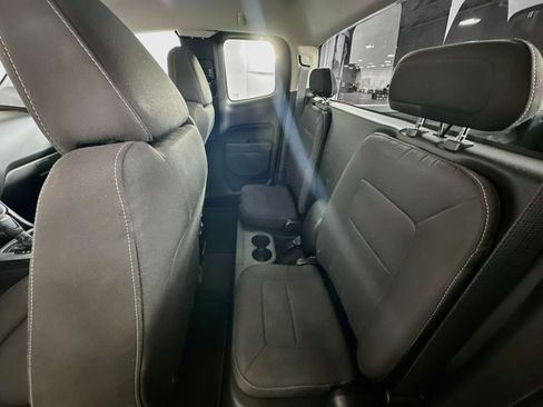 Used 2021 Chevrolet Colorado LT w/ Redline Special Edition RWD image 25