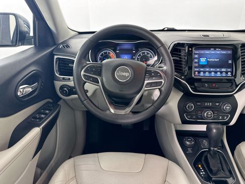 Used 2020 Jeep Cherokee Limited AWD/4WD image 28