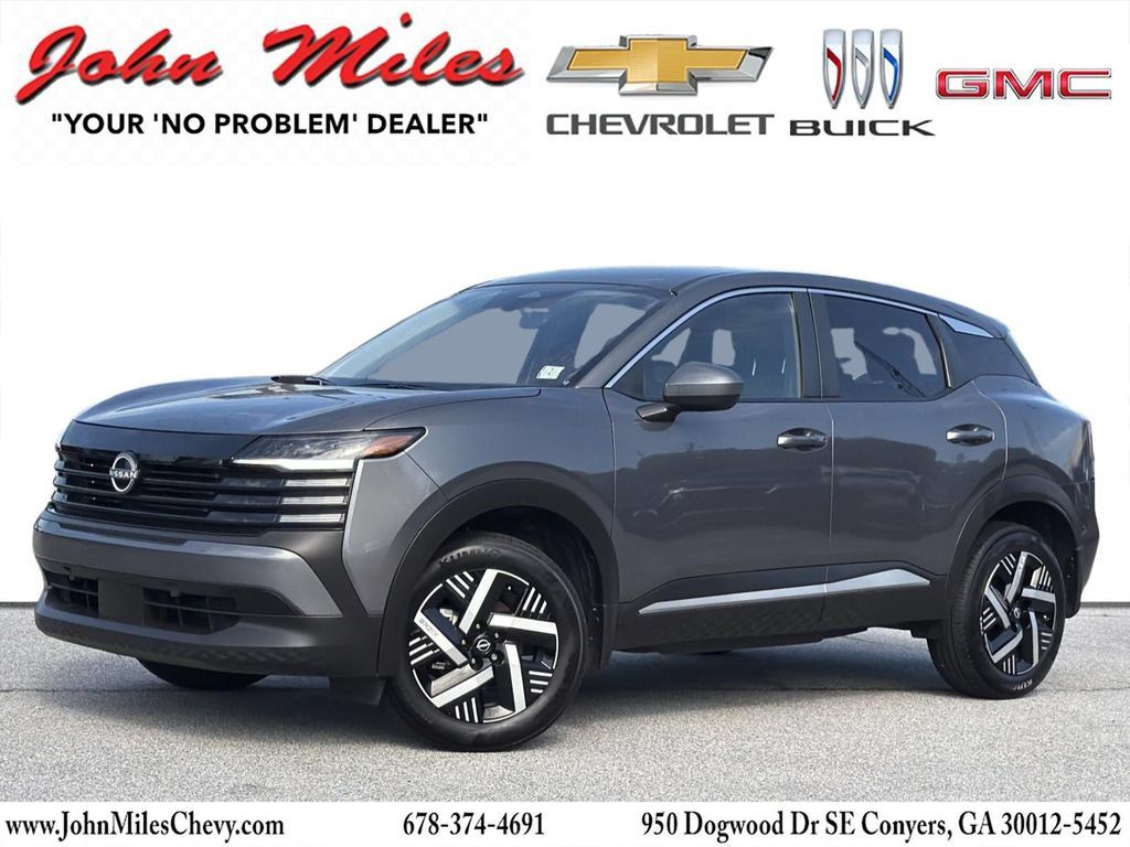 Used 2025 Nissan Kicks SV FWD image 1