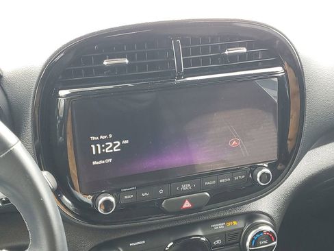 Used 2023 Kia Soul EX image 21