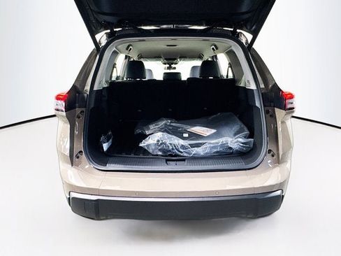 New 2026 Nissan Rogue SV AWD/4WD image 20