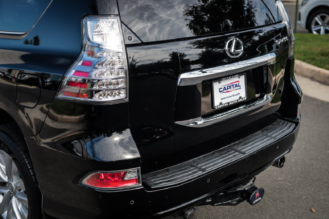 Used 2017 Lexus GX 460 Premium w/ Premium Package AWD/4WD image 21
