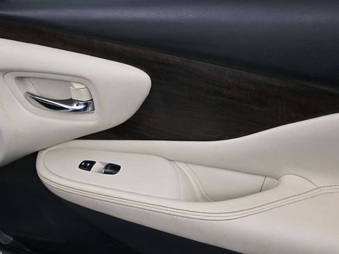 Used 2023 Nissan Murano Platinum w/ Cargo Package FWD image 23
