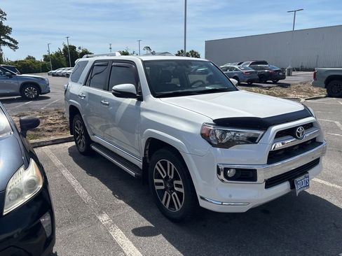 Used 2019 Toyota 4Runner Limited AWD/4WD image 16