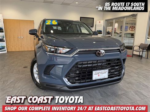 Certified 2026 Toyota Grand Highlander XLE image 1