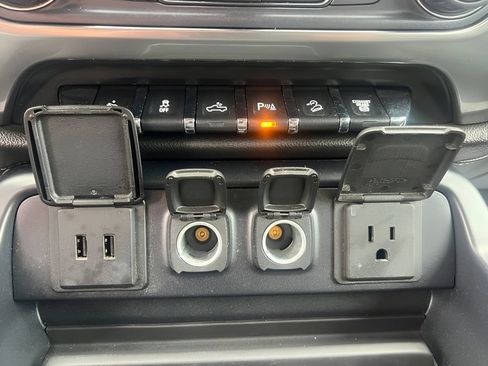 Used 2019 Chevrolet Silverado 2500 LTZ w/ Duramax Plus Package AWD/4WD image 30