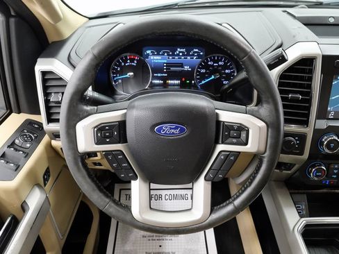 Used 2019 Ford F250 Lariat w/ Lariat Ultimate Package AWD/4WD image 24