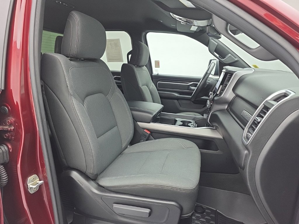 Used 2022 RAM 1500 Big Horn AWD/4WD image 40