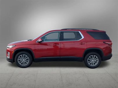 Used 2024 Chevrolet Traverse LT