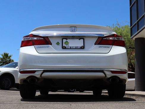 Used 2016 Honda Accord Sport image 12