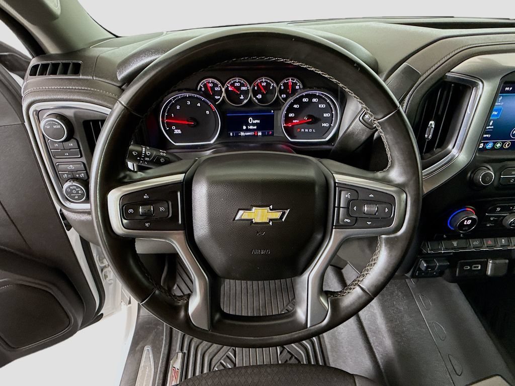 Used 2023 Chevrolet Silverado 2500 LT AWD/4WD image 11