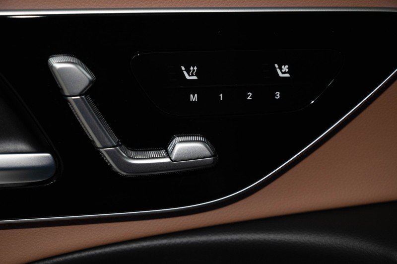 New 2027 Mercedes-Benz E 450 4MATIC Sedan image 20