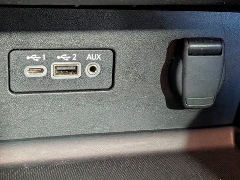 Used 2024 Nissan Altima 2.5 SV FWD image 27