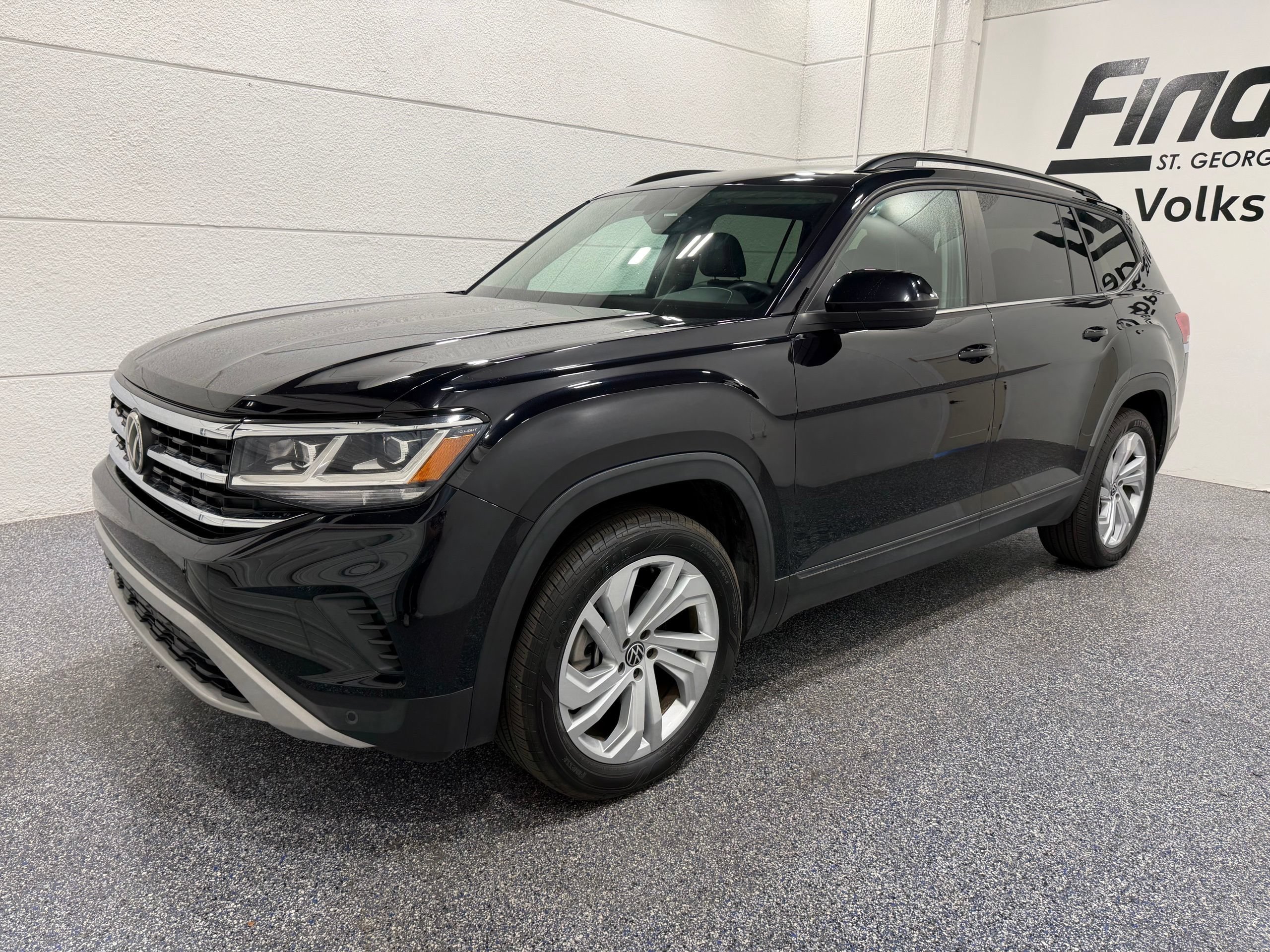 Used 2022 Volkswagen Atlas SE w/ Panoramic Sunroof Package AWD/4WD image 1