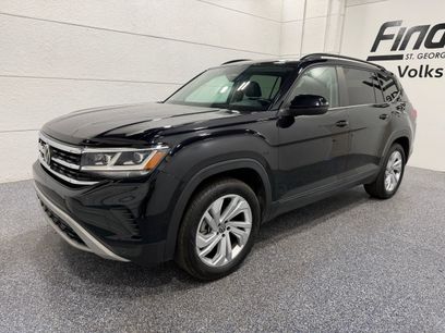 Used 2022 Volkswagen Atlas SE w/ Panoramic Sunroof Package