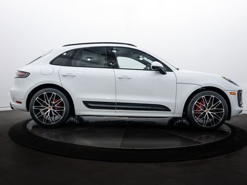 New 2026 Porsche Macan S image 8