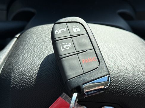 New 2026 RAM ProMaster 2500 w/ Convenience Group image 31