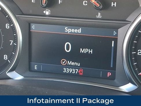Used 2023 Chevrolet Equinox Premier AWD/4WD image 6