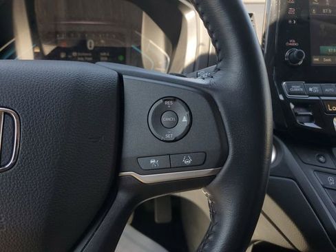 Used 2024 Honda Odyssey EX-L image 23