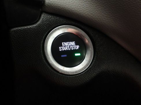 Used 2023 Chevrolet Equinox LT AWD/4WD image 32