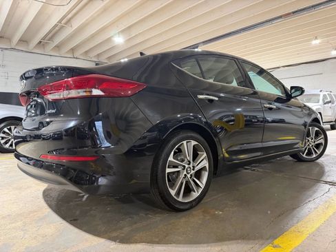 Used 2017 Hyundai Elantra Limited w/ Limited Tech Package 04 FWD image 4