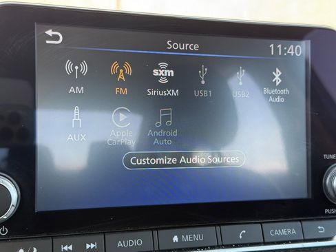 Used 2021 Nissan Sentra SV image 6